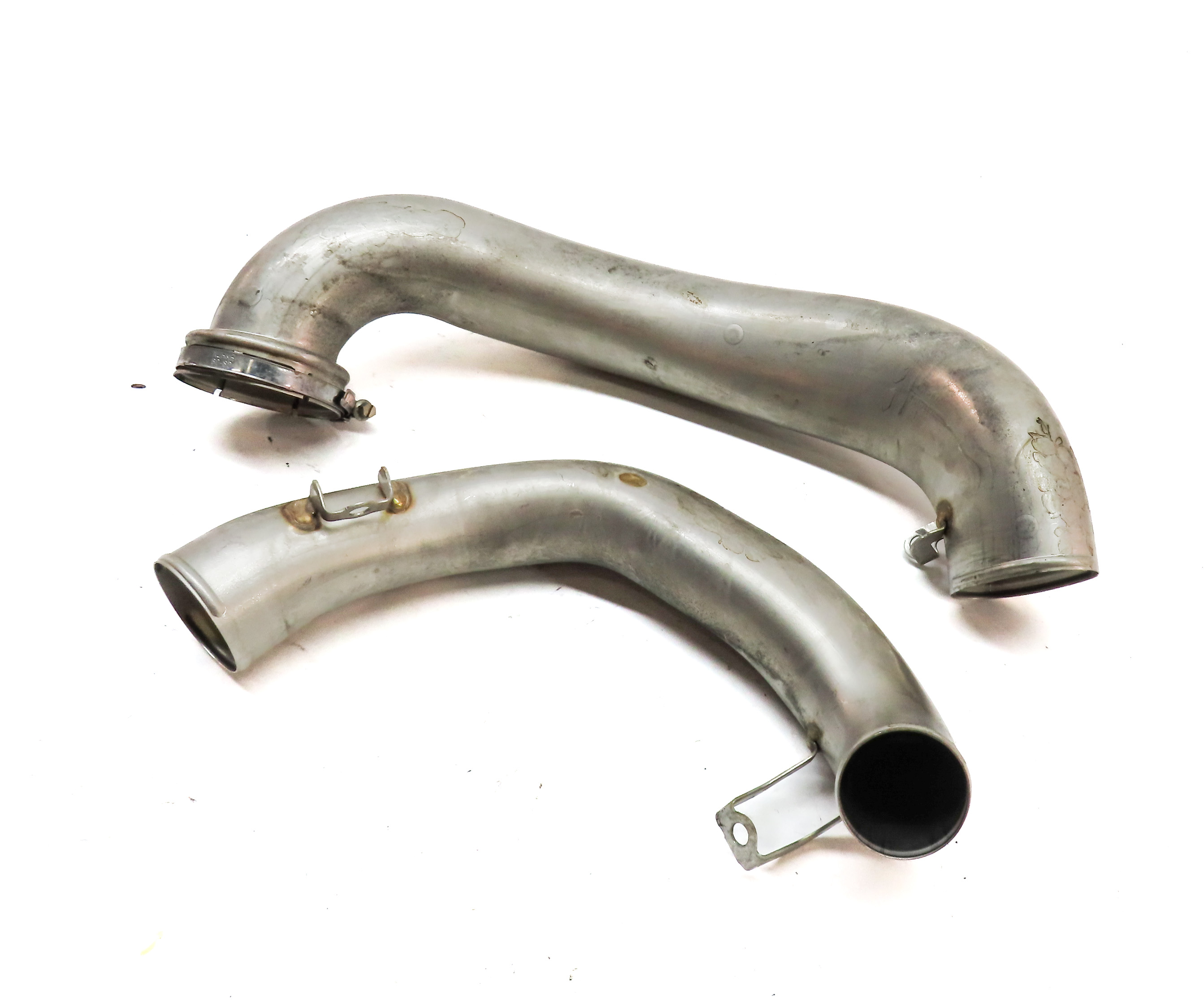 15 MERCEDES GL550 (X166) 4.6L ENGINE RIGHT PASSENGER AIR INTAKE HOSE PIPE SET/2 — exact item pictured